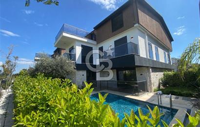 BELEK'DE TURİZM CADDESİ YAKINI 5+1 MÜSTAKİL HAVUZLU SATILIK VİLLA