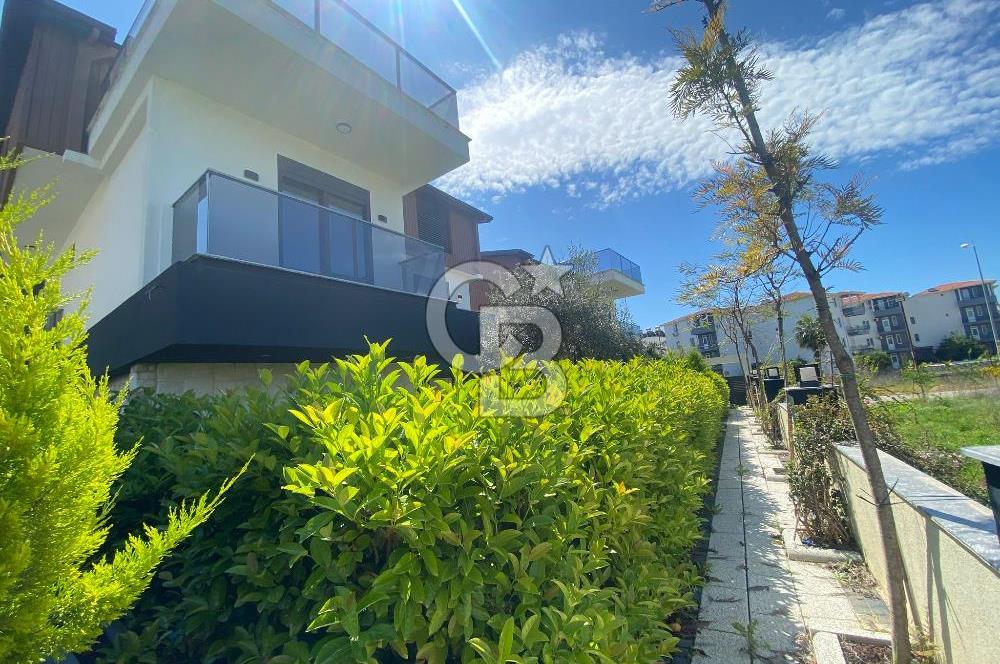 BELEK'DE TURİZM CADDESİ YAKINI 5+1 MÜSTAKİL HAVUZLU SATILIK VİLLA