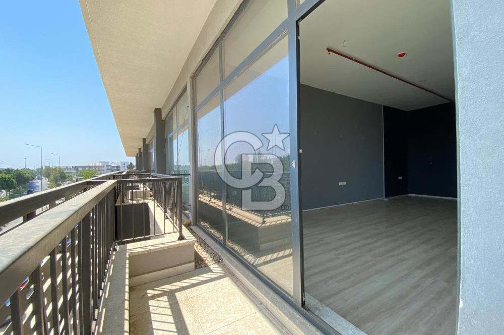 KARDEŞKENTLER CADDESİ ÜZERİNDE KİRALIK 80 M2 KİRALIK OFİS