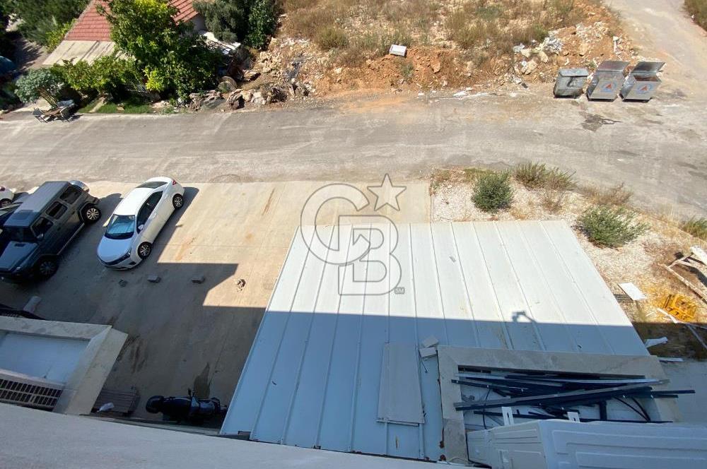 KARDEŞKENTLER CADDESİ ÜZERİNDE KİRALIK 80 M2 KİRALIK OFİS