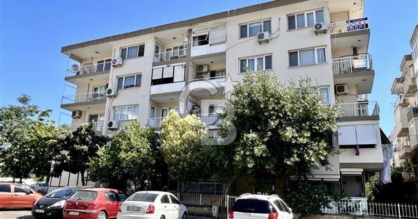Bahriye üçok cadde üzerinde satılık 2+1 daire - 358164
