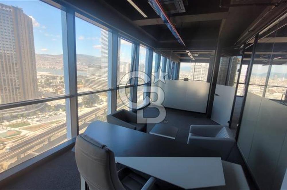 Megapol Çarşı Kule'de 224 m2 Kiralık Köşe Konum Ofis
