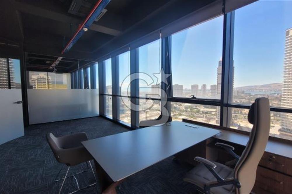 Megapol Çarşı Kule'de 224 m2 Kiralık Köşe Konum Ofis