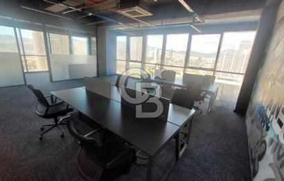 Megapol Çarşı Kule'de 224 m2 Kiralık Köşe Konum Ofis