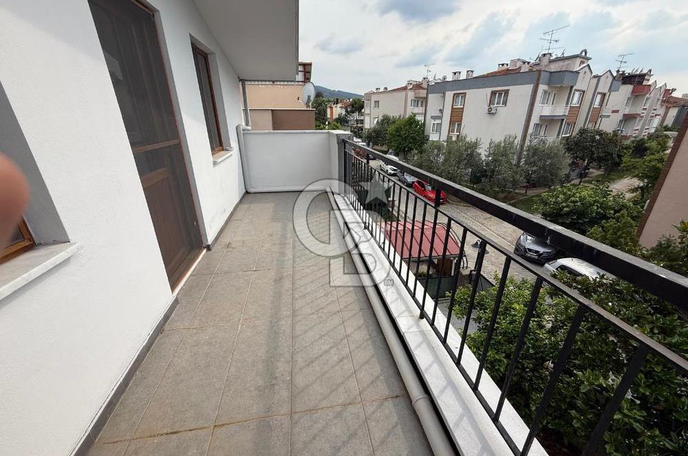 Yunusemre Güzelyurt Mah. Satılık 4+1 Lüks Tripleks Villa