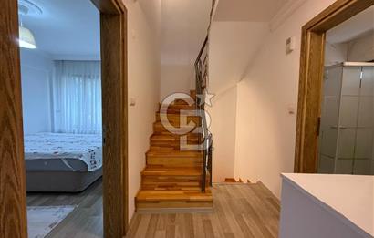 Yunusemre Güzelyurt Mah. Satılık 4+1 Lüks Tripleks Villa