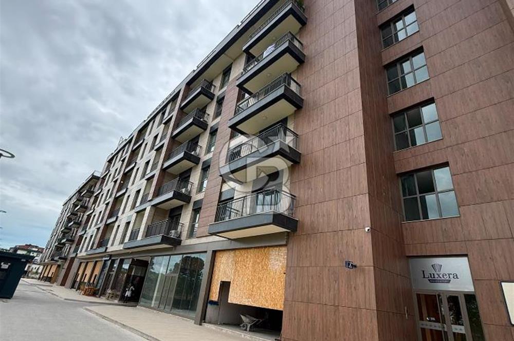 BOLLUCA LÜXERA BAHÇEPORTTA SATILIK 1+1 HAVALİMANINA 15DK