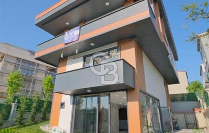 ARNAVUTKÖY MAREŞAL FEVZİ ÇAKMAK'TA SATILIK ULTRA LÜKS 6+2 VİLLA