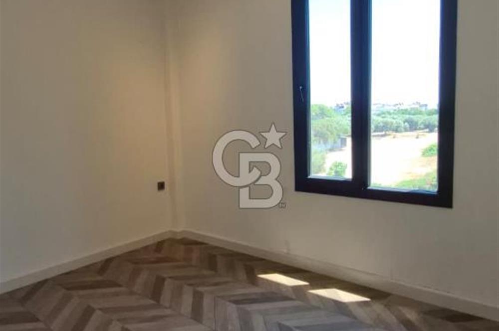 Çamlık Amfi 800 metre Sıfır Asansörlü 3+1 Dubleks Daire