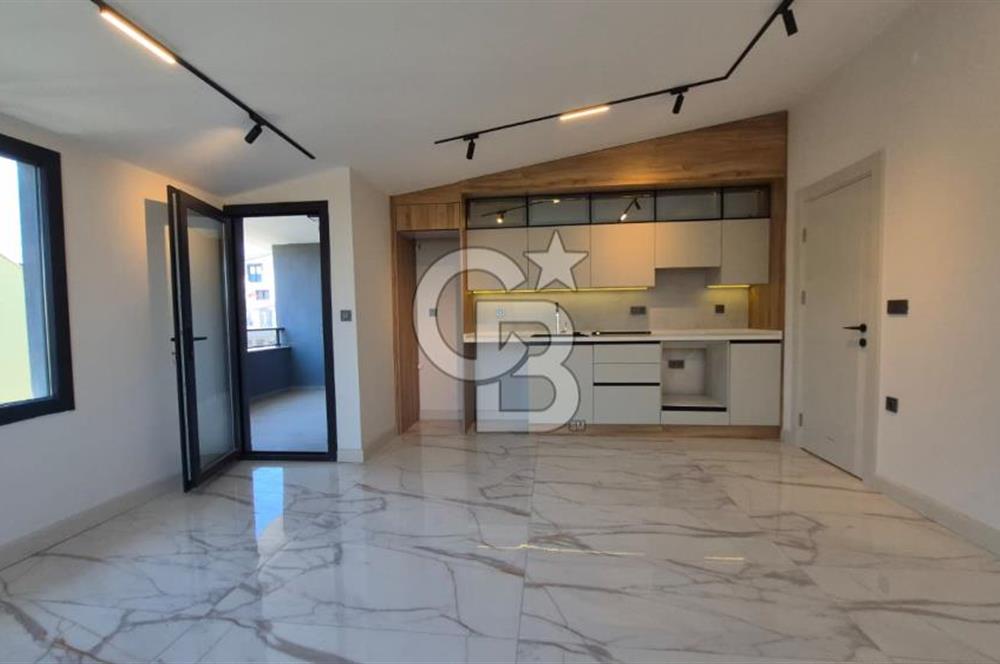 Çamlık Amfi 800 metre Sıfır Asansörlü 3+1 Dubleks Daire