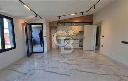 Çamlık Amfi 800 metre Sıfır Asansörlü 3+1 Dubleks Daire