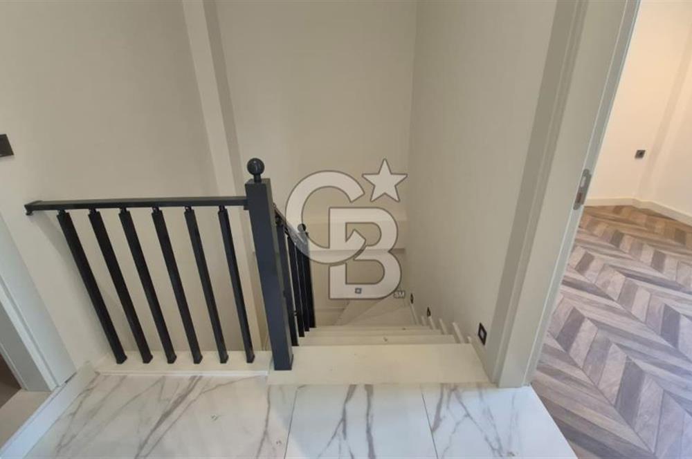Çamlık Amfi 800 metre Sıfır Asansörlü 3+1 Dubleks Daire