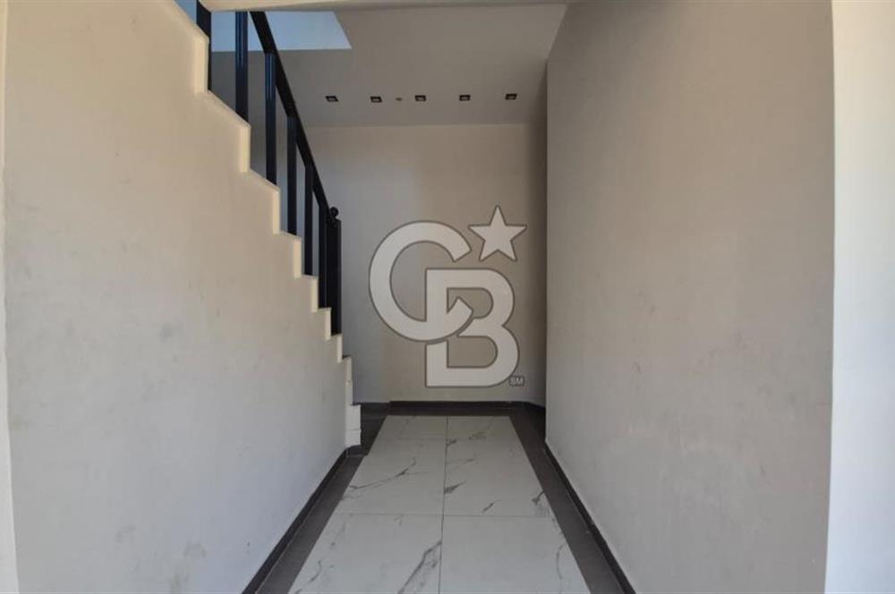 Çamlık Amfi 800 metre Sıfır Asansörlü 3+1 Dubleks Daire