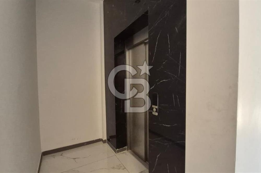 Çamlık Amfi 800 metre Sıfır Asansörlü 3+1 Dubleks Daire
