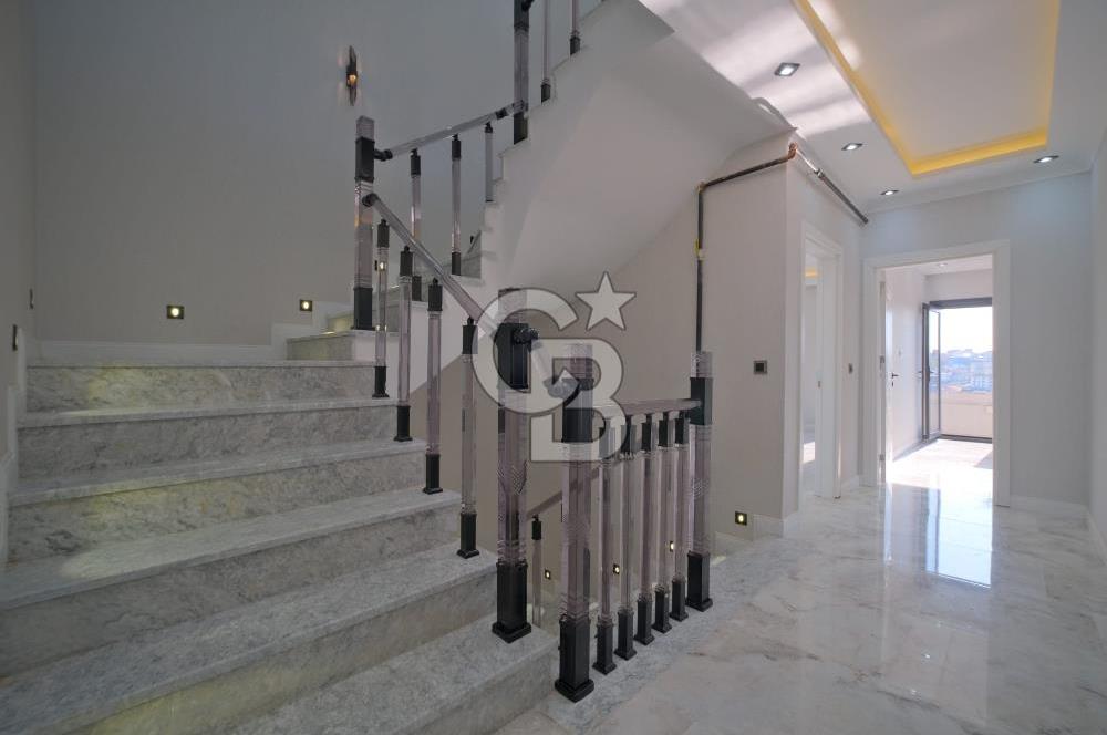ARNAVUTKÖY MAREŞAL FEVZİ ÇAKMAK'TA SATILIK ULTRA LÜKS 6+2 VİLLA