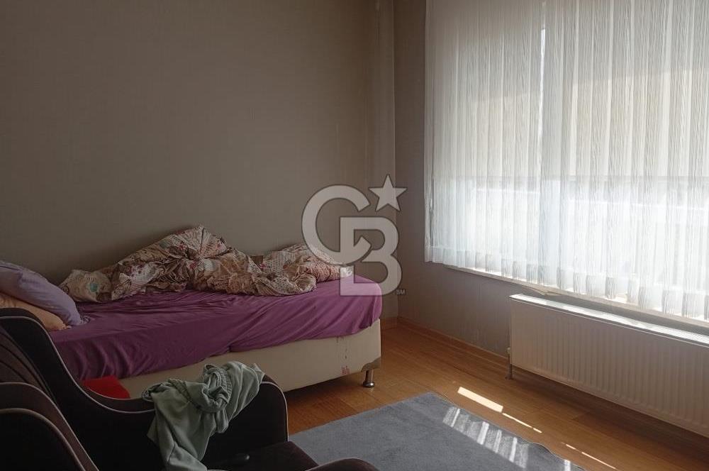 Gökçen Efe Sitesi'nde Metro Yanı Lüks Masrafsız 3+1 Daire