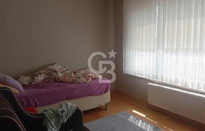 Gökçen Efe Sitesi'nde Metro Yanı Lüks Masrafsız 3+1 Daire