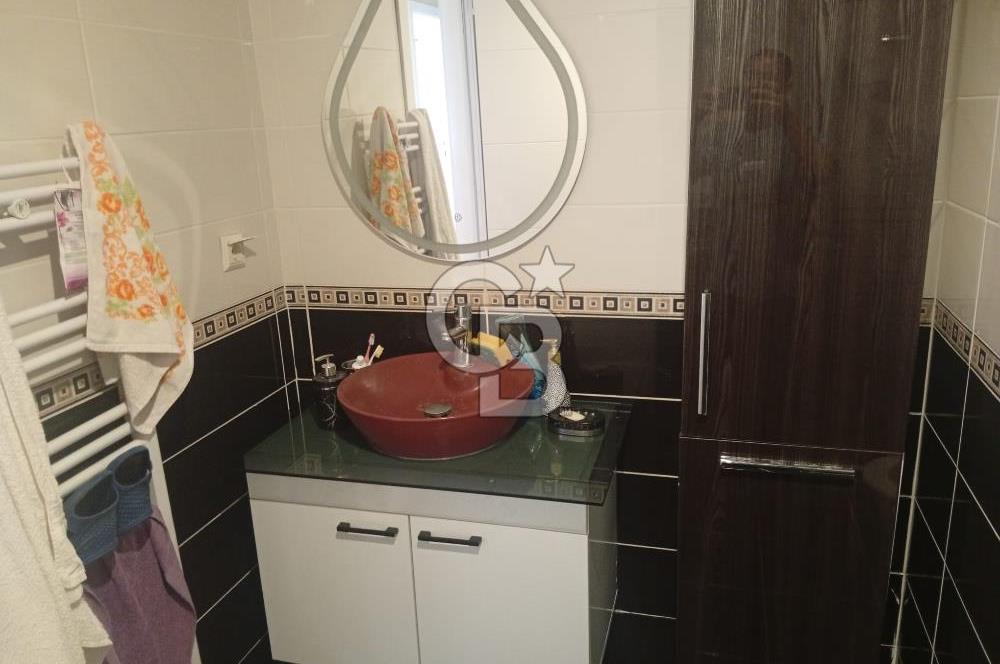 Gökçen Efe Sitesi'nde Metro Yanı Lüks Masrafsız 3+1 Daire