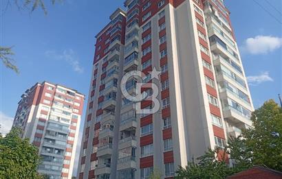 Gökçen Efe Sitesi'nde Metro Yanı Lüks Masrafsız 3+1 Daire