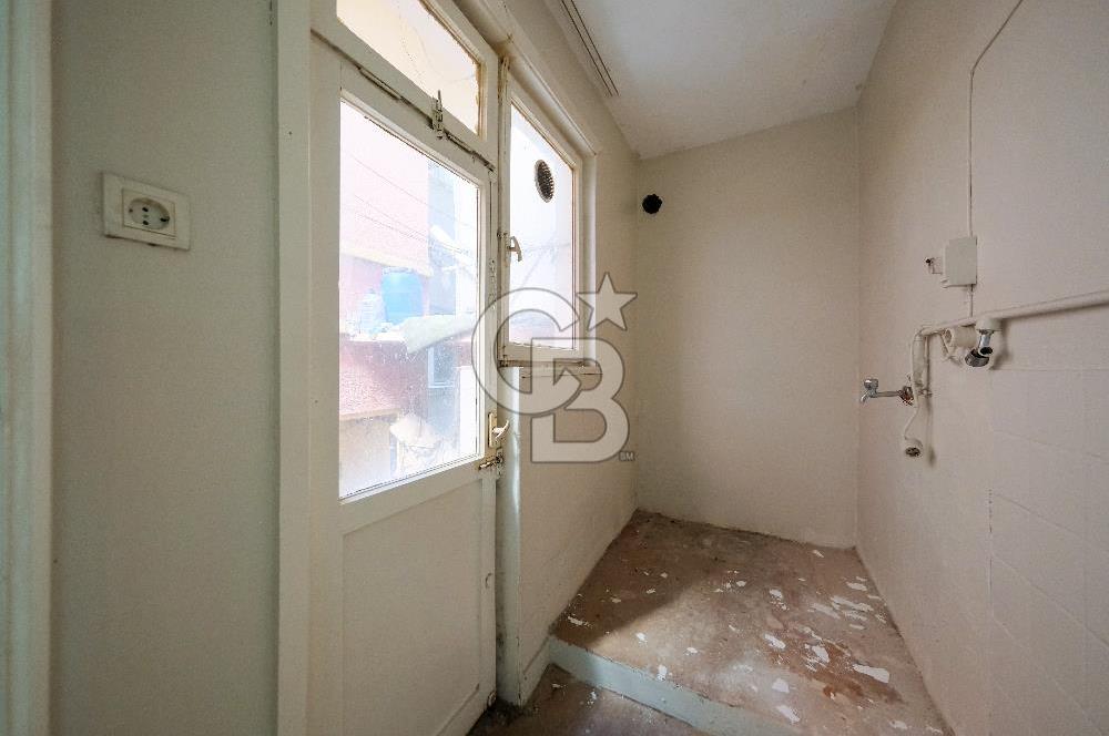 Fatih, Şehremini’de 2+1 Kiralık Daire