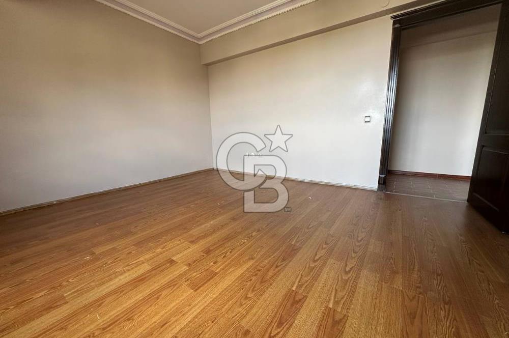 Alacaatlı Cad. 160 m², 3+1, Balkonlu, Kiralık 4.Kat (Ara Kat)