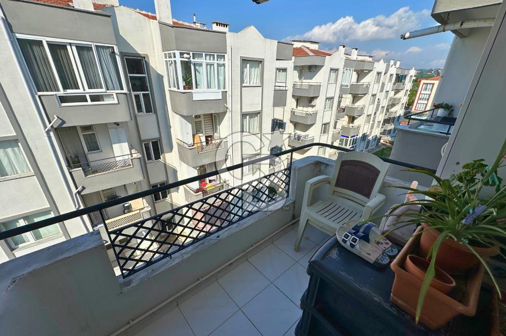 Çanakkale Lapseki Bizimkiler'de Cadde Cephe Geniş 3+1 Köşe Daire
