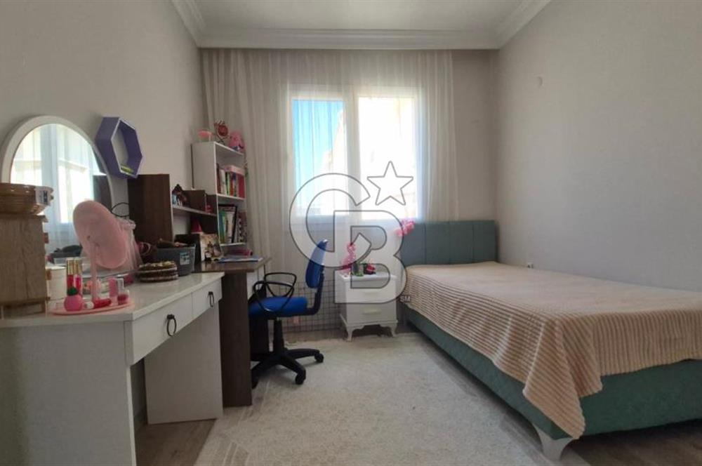 Didim Efeler'de Liman Yoluna  50 m Mesafede 4+1 Dubleks Daire