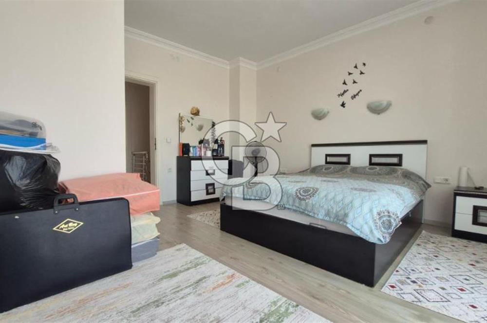 Didim Efeler'de Liman Yoluna  50 m Mesafede 4+1 Dubleks Daire