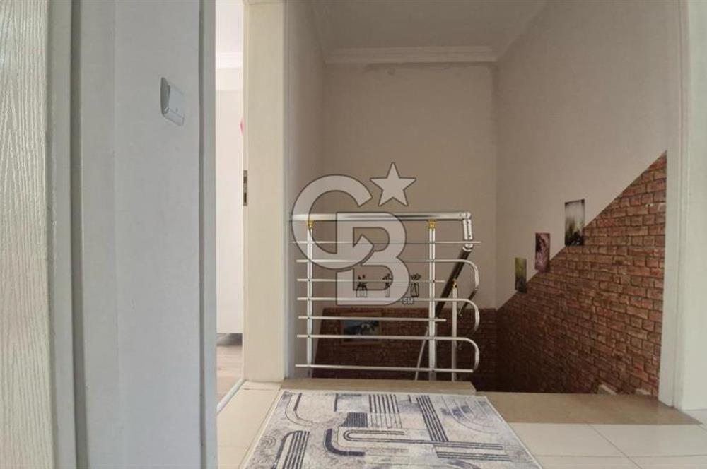 Didim Efeler'de Liman Yoluna  50 m Mesafede 4+1 Dubleks Daire