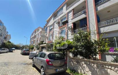 Didim Efeler'de Liman Yoluna  50 m Mesafede 4+1 Dubleks Daire