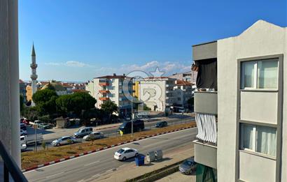 Çanakkale Lapseki Bizimkiler'de Cadde Cephe Geniş 3+1 Köşe Daire