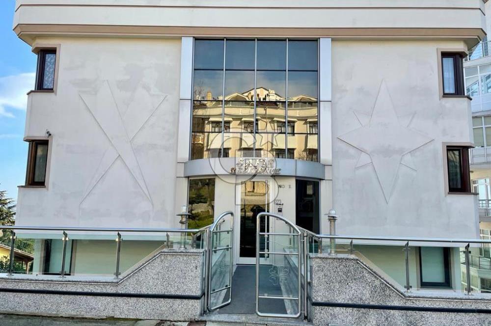 Avcılarda Deniz Manzaralı Havuzlu Geniş ve Ferah 4+1 Daire