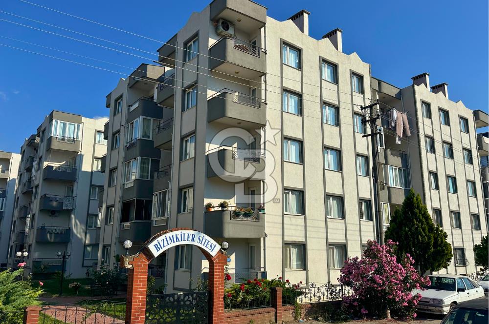 Çanakkale Lapseki Bizimkiler'de Cadde Cephe Geniş 3+1 Köşe Daire
