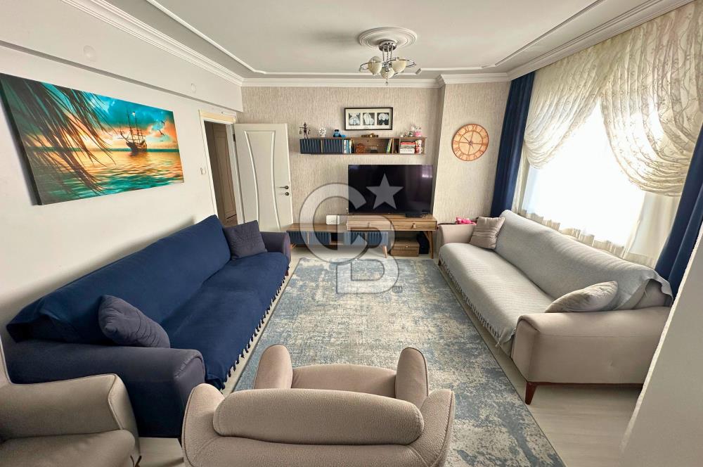 Çanakkale Lapseki Bizimkiler'de Cadde Cephe Geniş 3+1 Köşe Daire