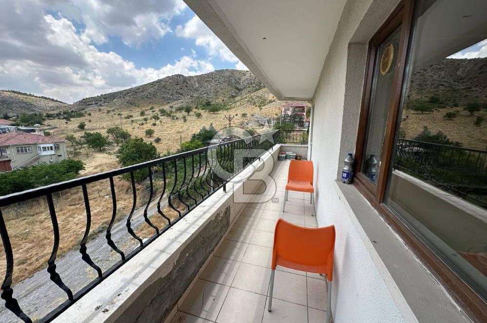 Alacaatlı Cad. 160 m², 3+1, Balkonlu, Kiralık 4.Kat (Ara Kat)