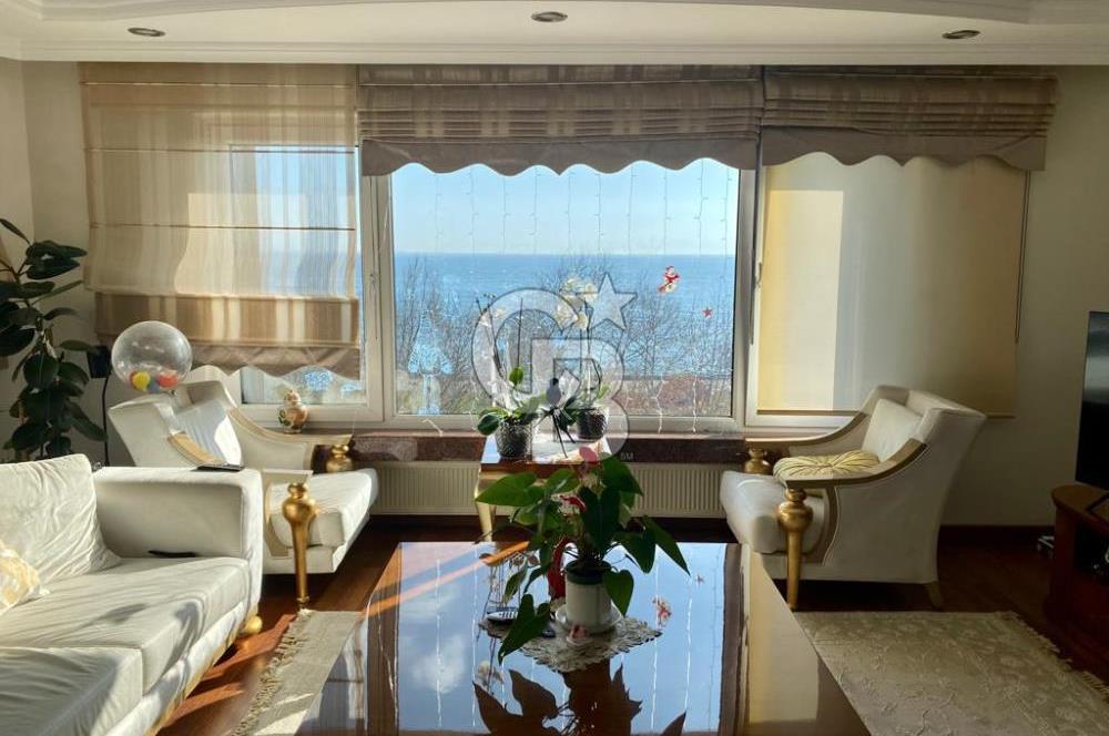 Avcılarda Deniz Manzaralı Havuzlu Geniş ve Ferah 4+1 Daire