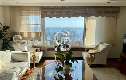 Avcılarda Deniz Manzaralı Havuzlu Geniş ve Ferah 4+1 Daire