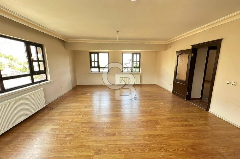 Alacaatlı Cad. 160 m², 3+1, Balkonlu, Kiralık 4.Kat (Ara Kat)