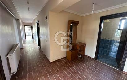 Alacaatlı Cad. 160 m², 3+1, Balkonlu, Kiralık 4.Kat (Ara Kat)