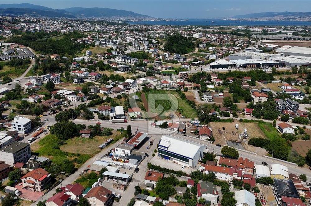 CB AKADEMİ KULLAR MERKEZDE SATILIK TİCARİ İMARLI ARSA HİSSESİ