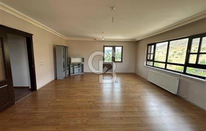 Alacaatlı Cad. 160 m², 3+1, Balkonlu, Kiralık 4.Kat (Ara Kat)