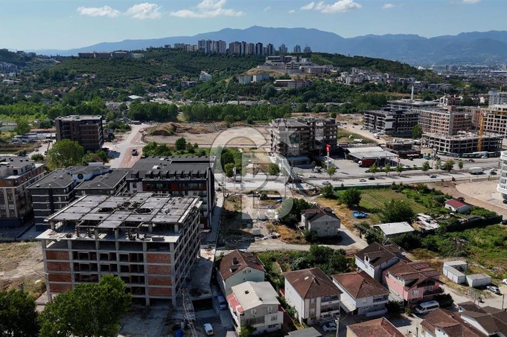 CB AKADEMİ KANDIRA YOLUNA CEPHE SATILIK REZİDANS ARSA HİSSESİ