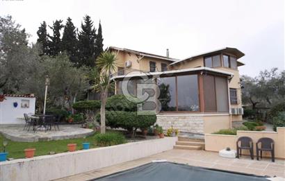 Urla Çeşmealtı Satılık Villa 