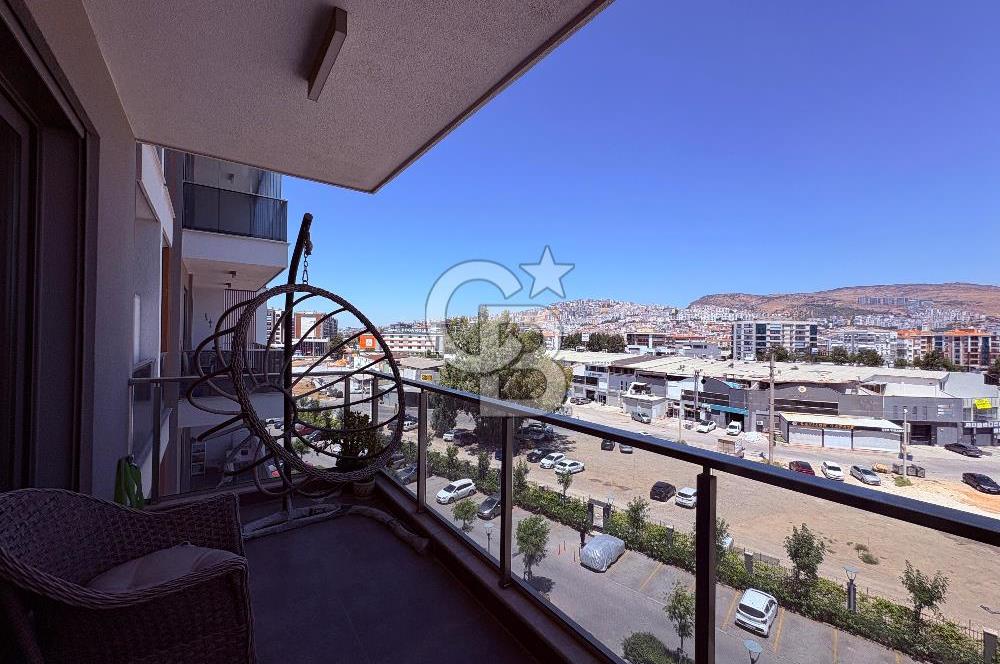 Ataşehir Modern Sitesinde Eşyalı Açık Mutfak 2+1