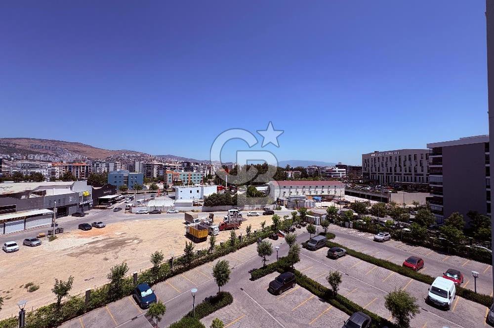 Ataşehir Modern Sitesinde Eşyalı Açık Mutfak 2+1
