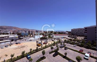 Ataşehir Modern Sitesinde Eşyalı Açık Mutfak 2+1