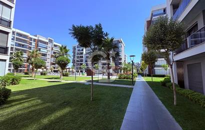 Ataşehir Modern Sitesinde Eşyalı Açık Mutfak 2+1