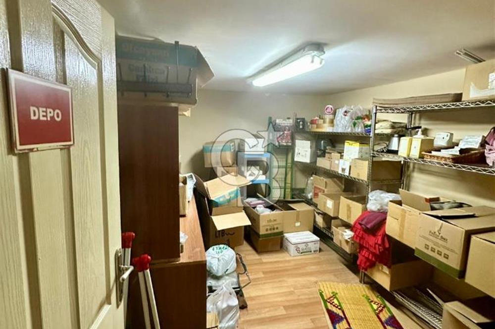 AVM'de Cadde Üzeri 400 m2 Hazır Kafe & Restoran - Devren Kiralık