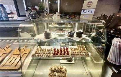 AVM'de Cadde Üzeri 400 m2 Hazır Kafe & Restoran - Devren Kiralık