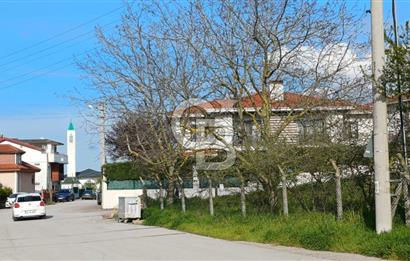 CB AKADEMİ Kabaoğlunda Deniz Manzaralı Köşe Parsel Villa İmarlı